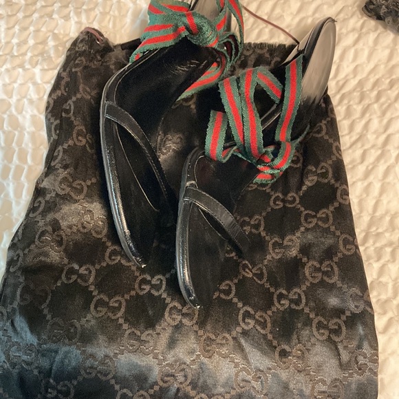 AUTHENTIC GUCCI Sandal US 7 - Picture 11 of 14